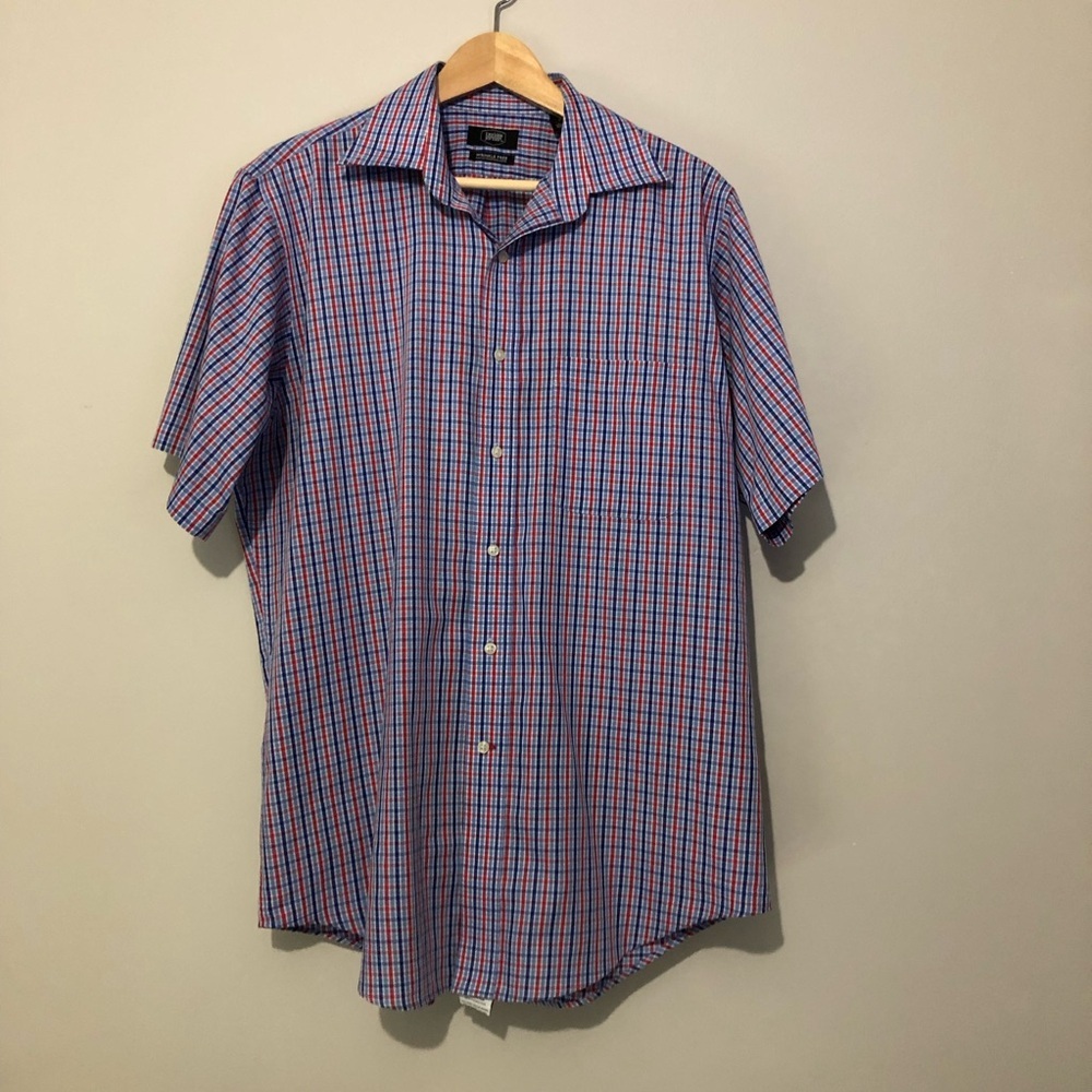 Berkley Jensen Wrinkle Free Men’s Medium Spring Blue and Red Checkered Shirt